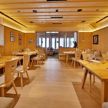 Post Hotel 4*