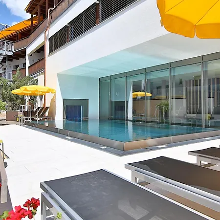 Hotel Post 4*